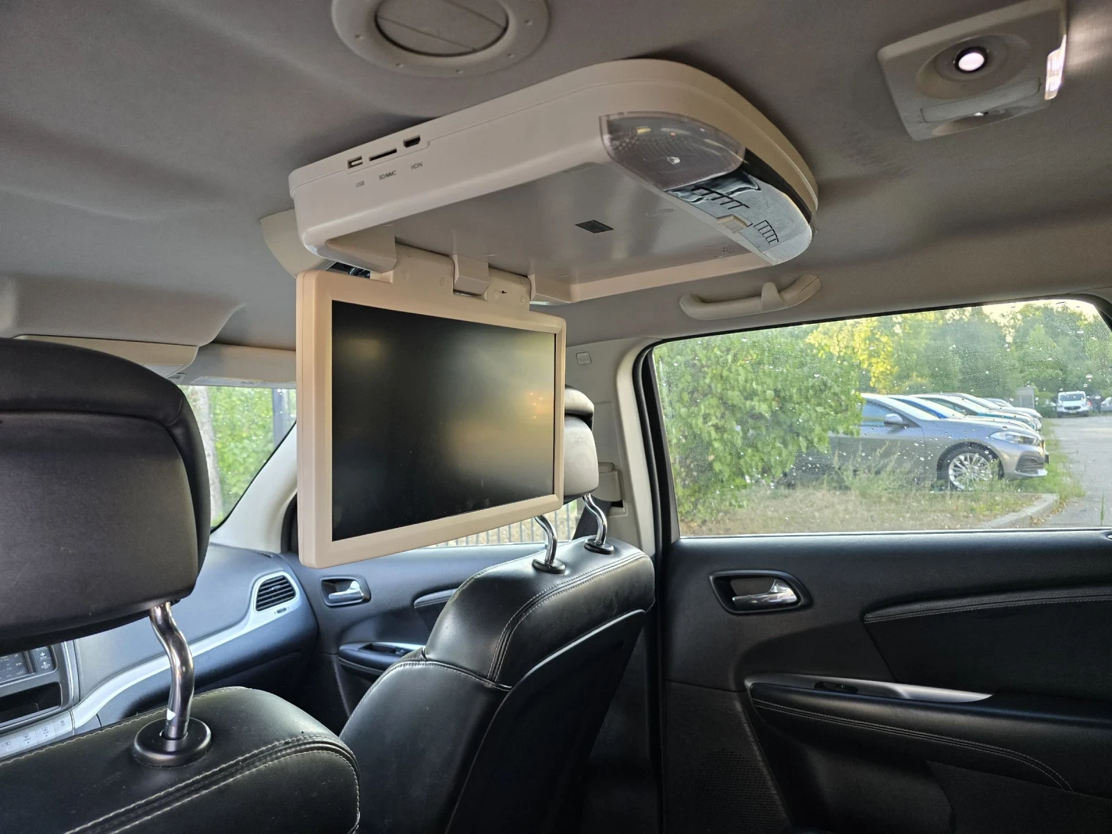 Fiat Freemont 2.0D/140КС/MULTIJET/7 МЕСТЕН/КОЖА/DVD-TV  | Mobile.bg — изображение 14