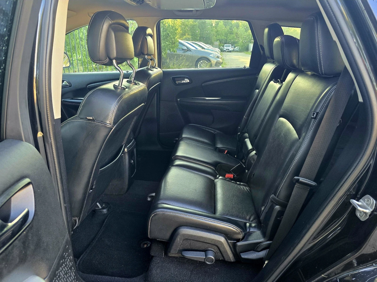 Fiat Freemont 2.0D/140КС/MULTIJET/7 МЕСТЕН/КОЖА/DVD-TV  - изображение 9