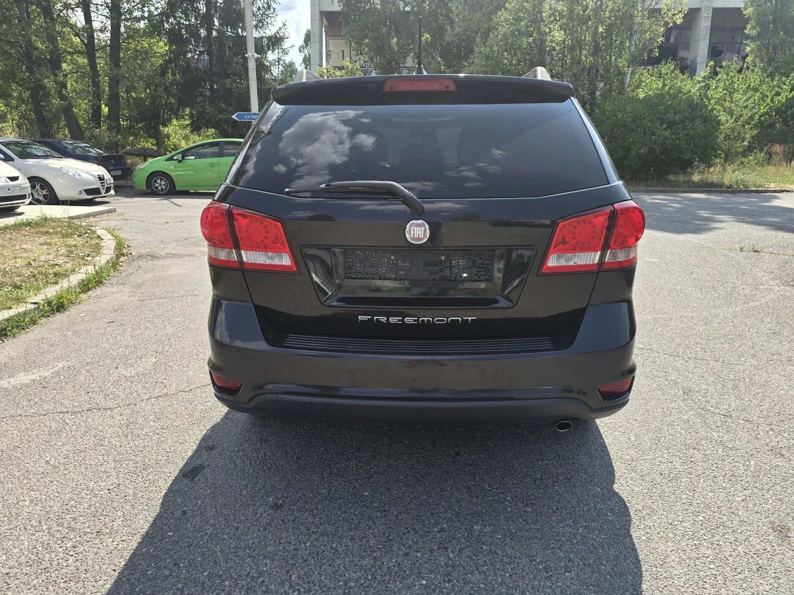 Fiat Freemont 2.0D/140КС/MULTIJET/7 МЕСТЕН/КОЖА/DVD-TV  - изображение 5