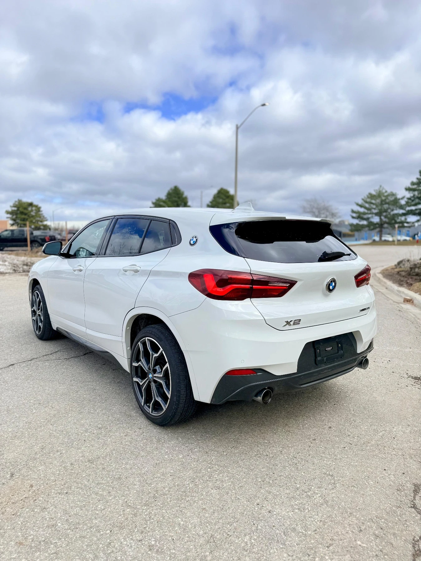 BMW X2 ПОДГРЕВ * ПАНОРАМА * 360CAM * CAR FAX * , снимка 2 - Автомобили и джипове - 54162113