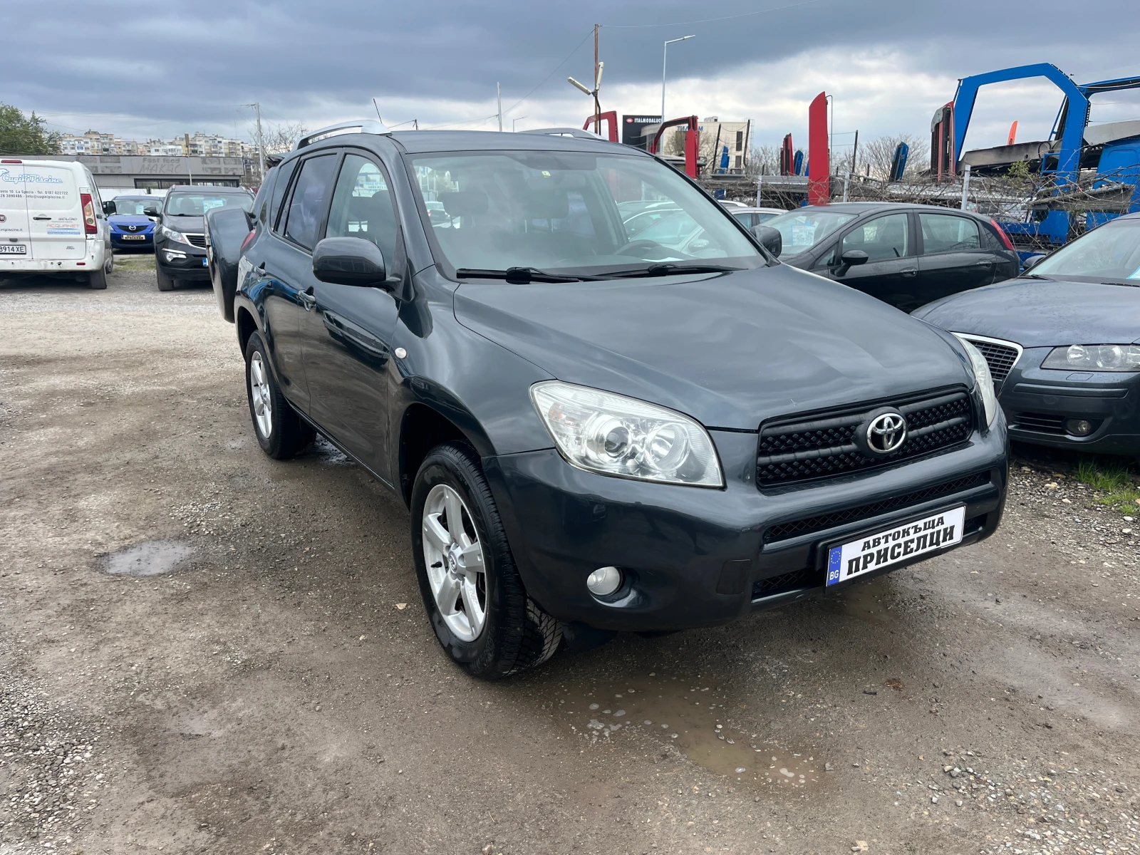 Toyota Rav4 2.2 ����� 4�4 | Mobile.bg � ����������� 3