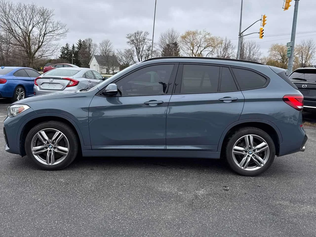 BMW X1 XDRIVE28I * FULL M PACK* ПАНОРАМА* ПОДГРЕВИ* КАМЕР, снимка 3 - Автомобили и джипове - 54365497