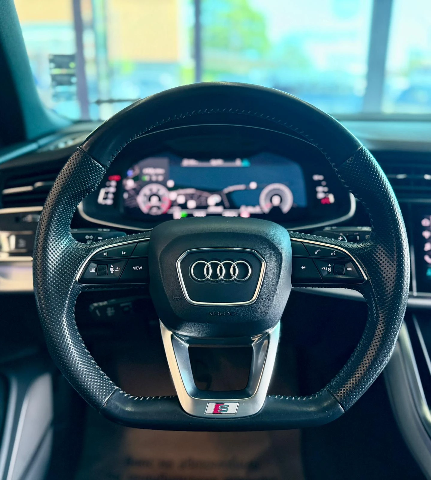 Audi Q8 S-Line* B&O* Pano* Обдух* Лизинг , снимка 10 - Автомобили и джипове - 54691426
