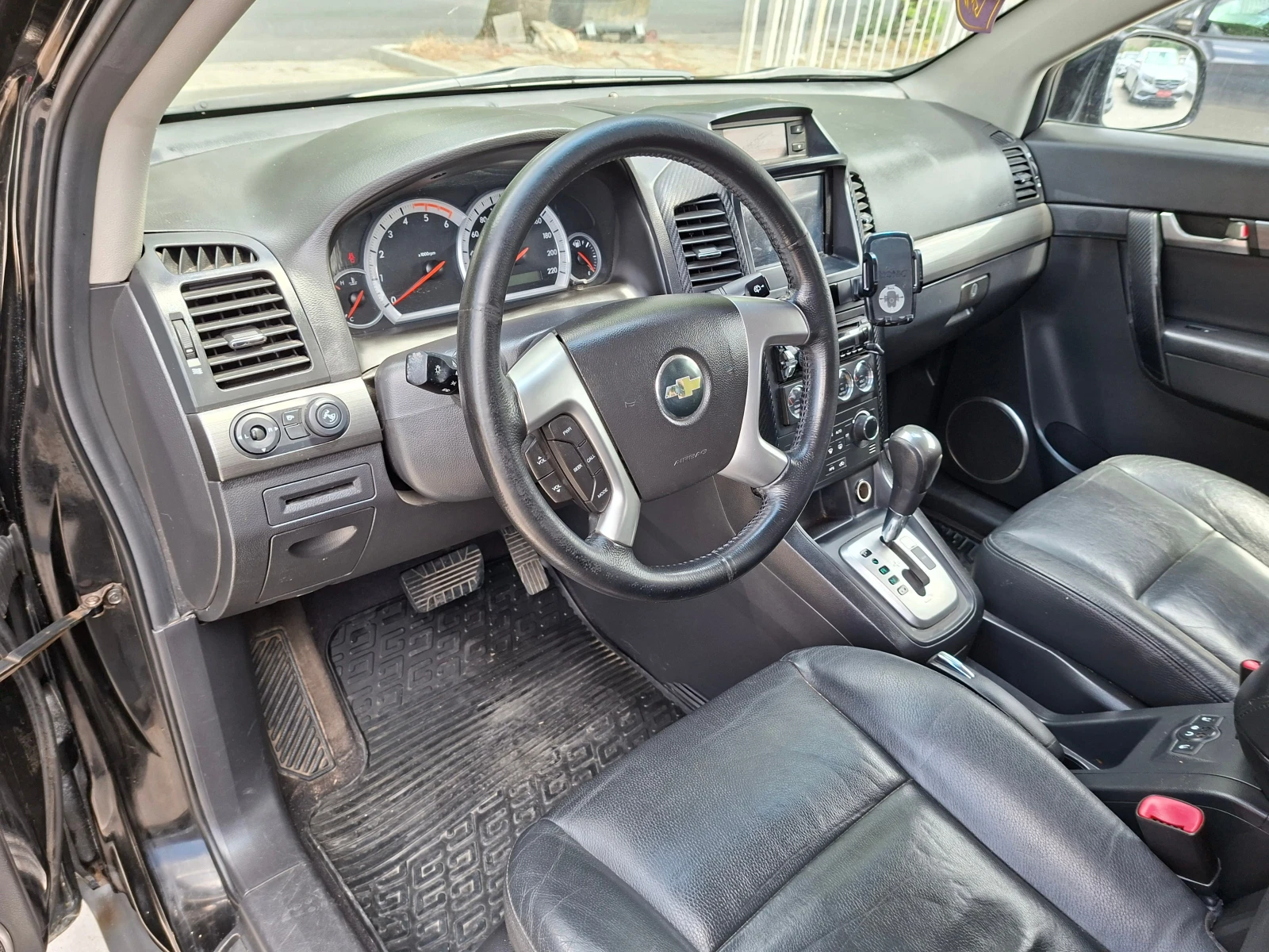 Chevrolet Captiva 2.0/150ks/7MECTA | Mobile.bg � ����������� 10