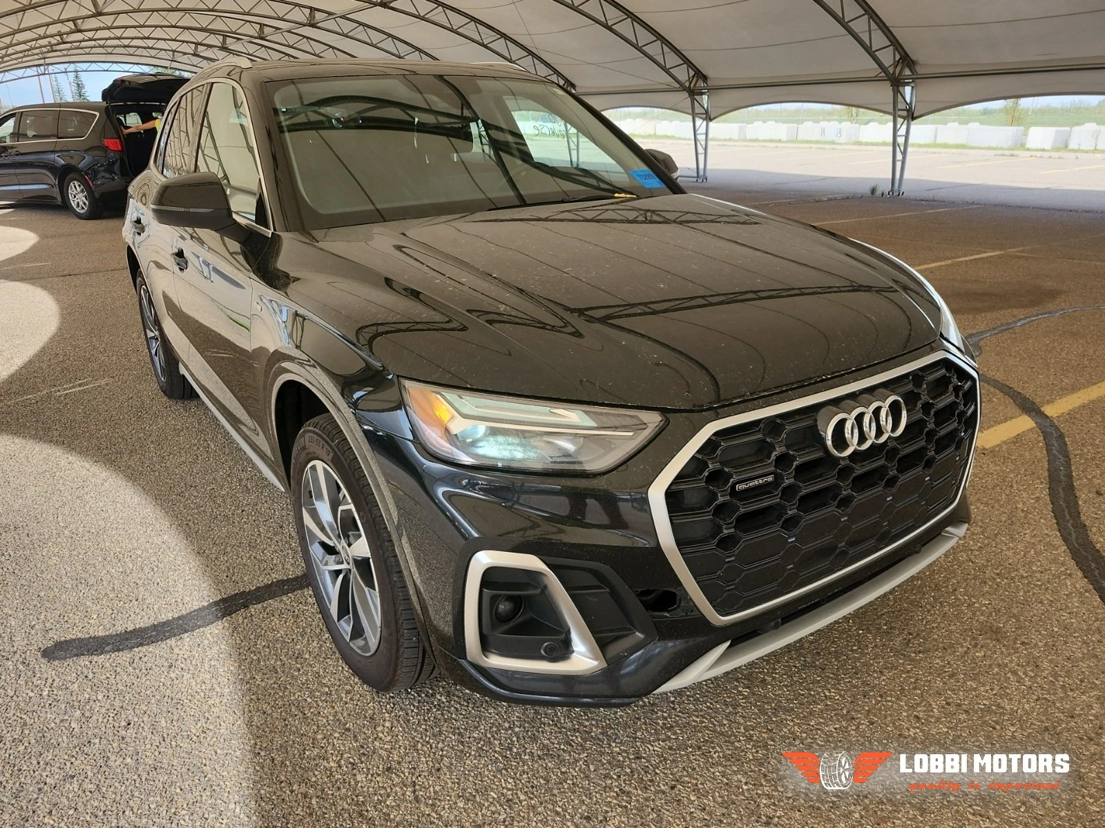 Audi Q5, снимка 2 - Автомобили и джипове - 56069754