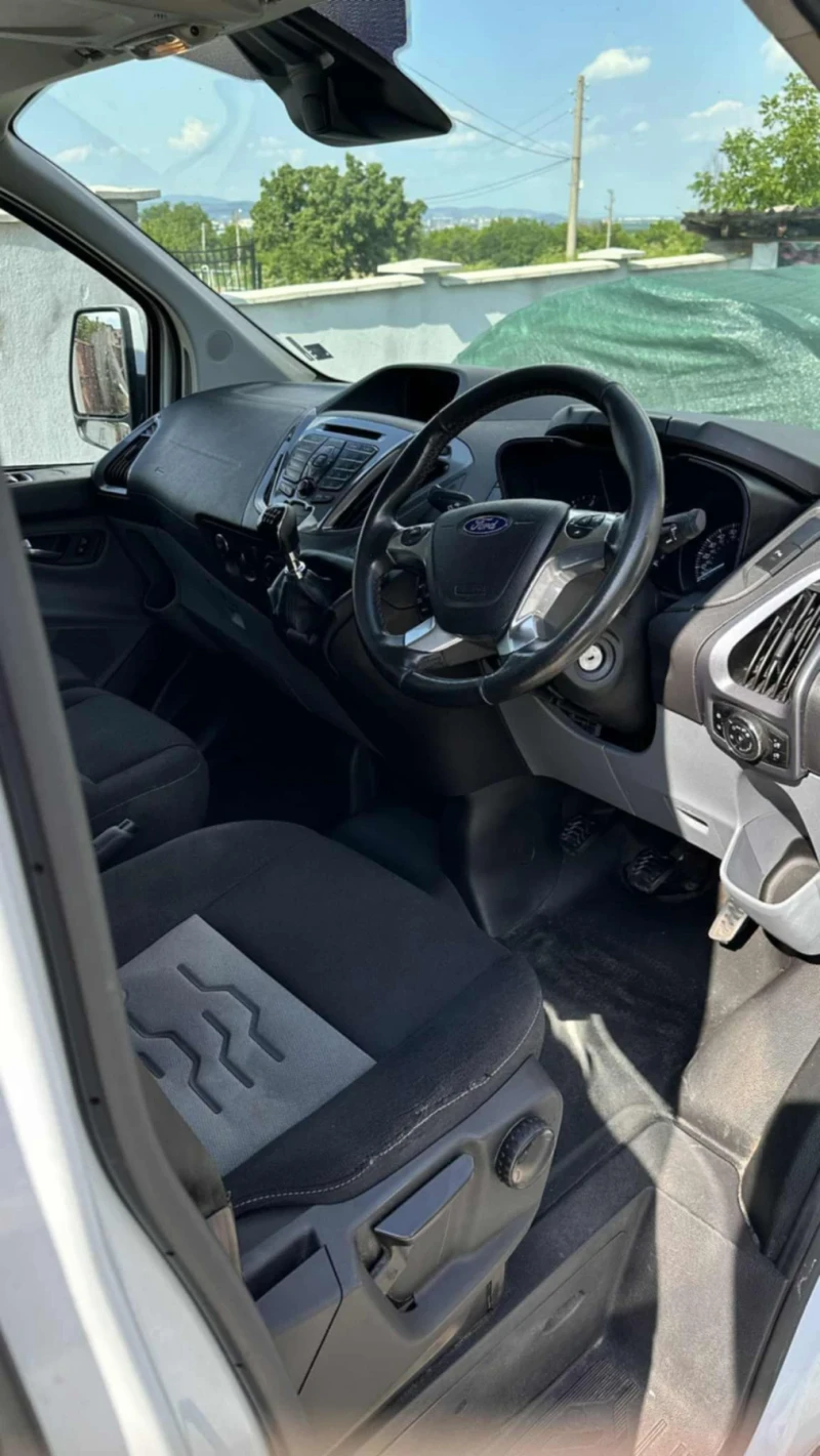 Ford Transit Custom, снимка 13 - Бусове и автобуси - 50886307