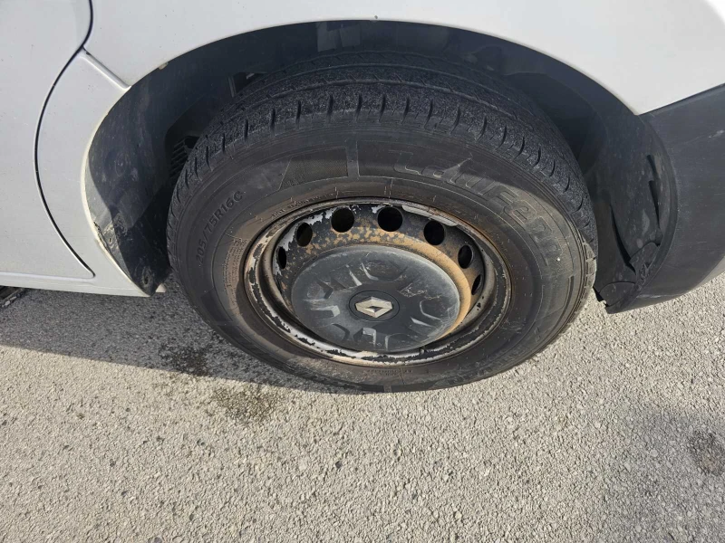 Renault Master 2.2 dCi 110 , снимка 11 - Бусове и автобуси - 52636933