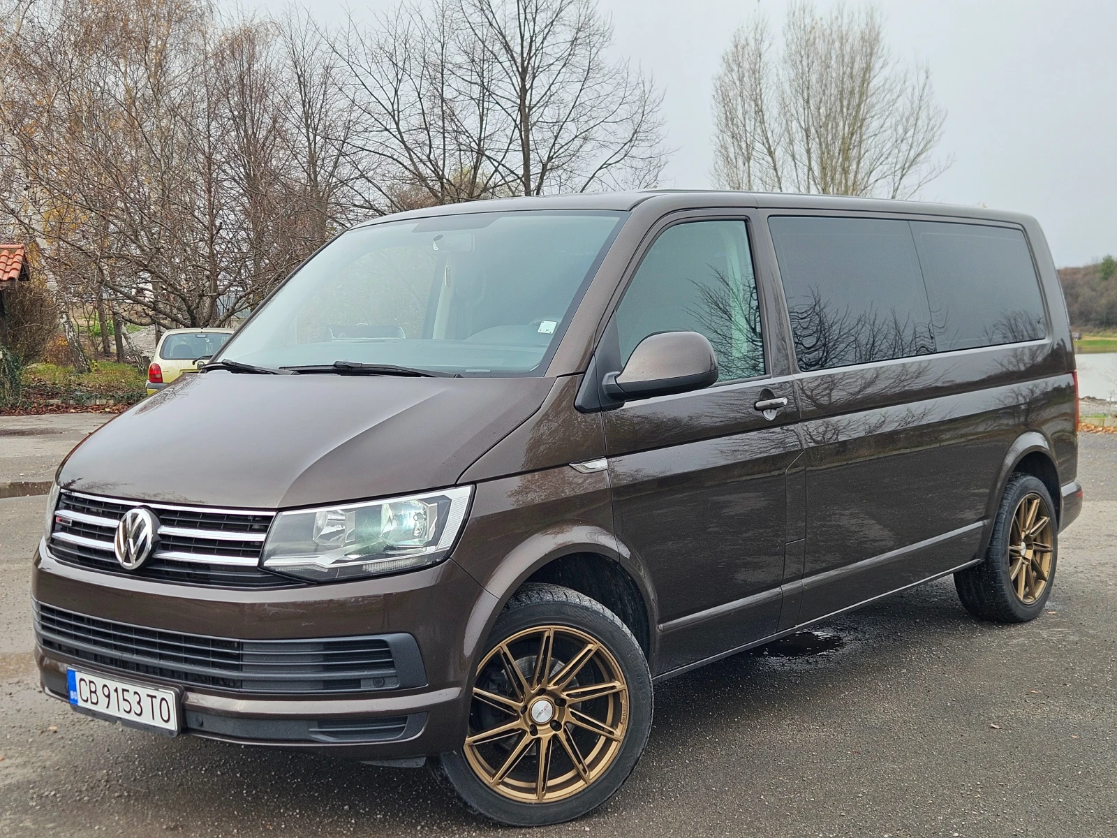 VW Caravelle Лонг изпълнения 4x4 - изображение 2