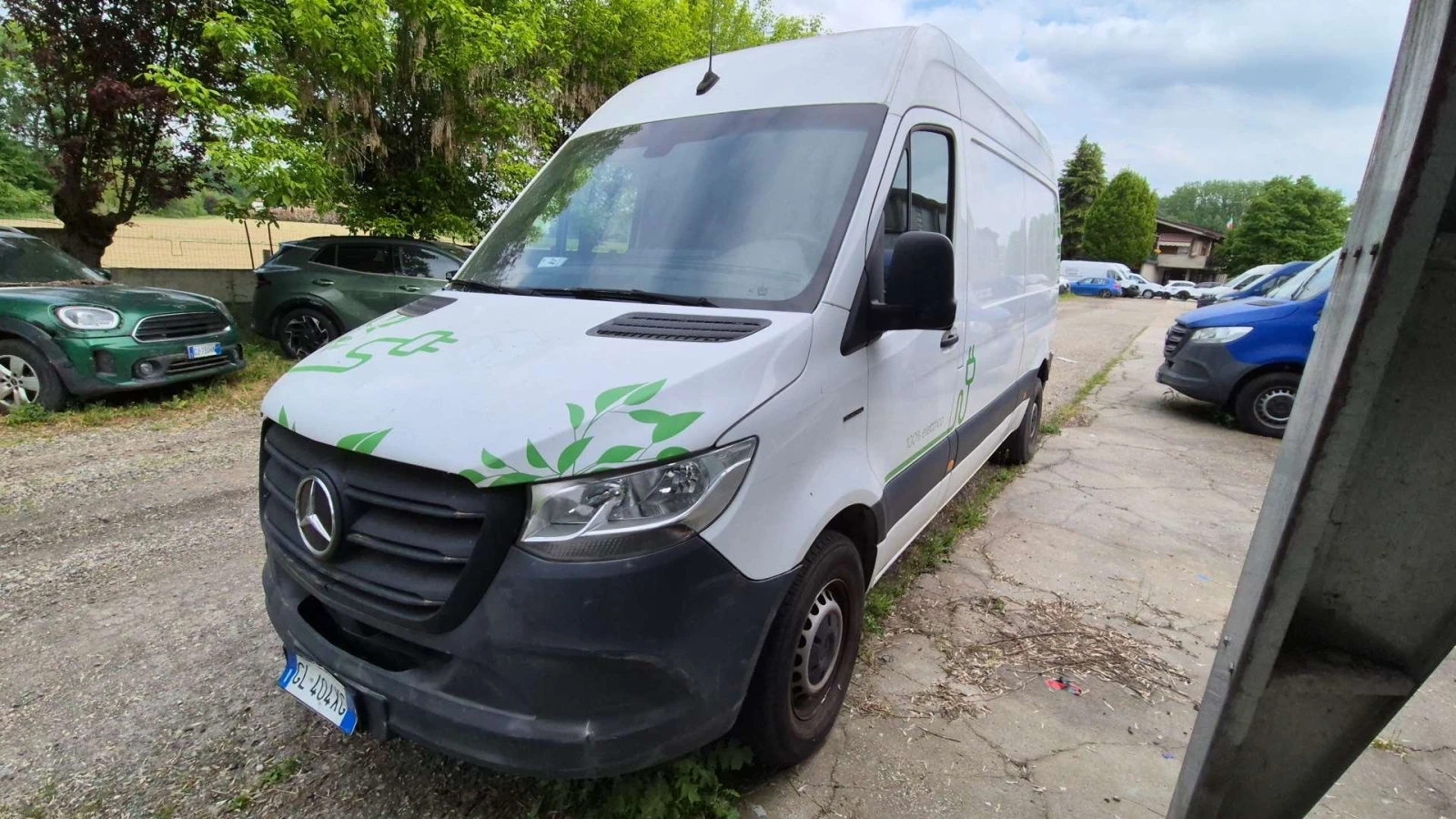 Mercedes-Benz Sprinter 311 W910