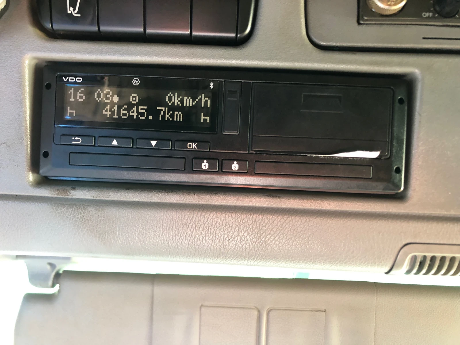 Mercedes-Benz 1844 Актрос - изображение 7