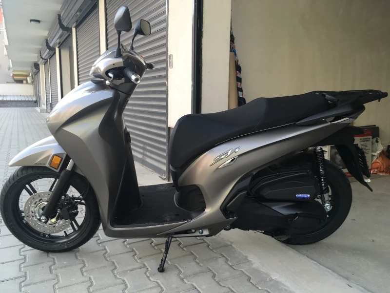 Honda Sh, снимка 2 - Мотоциклети и мототехника - 50294464