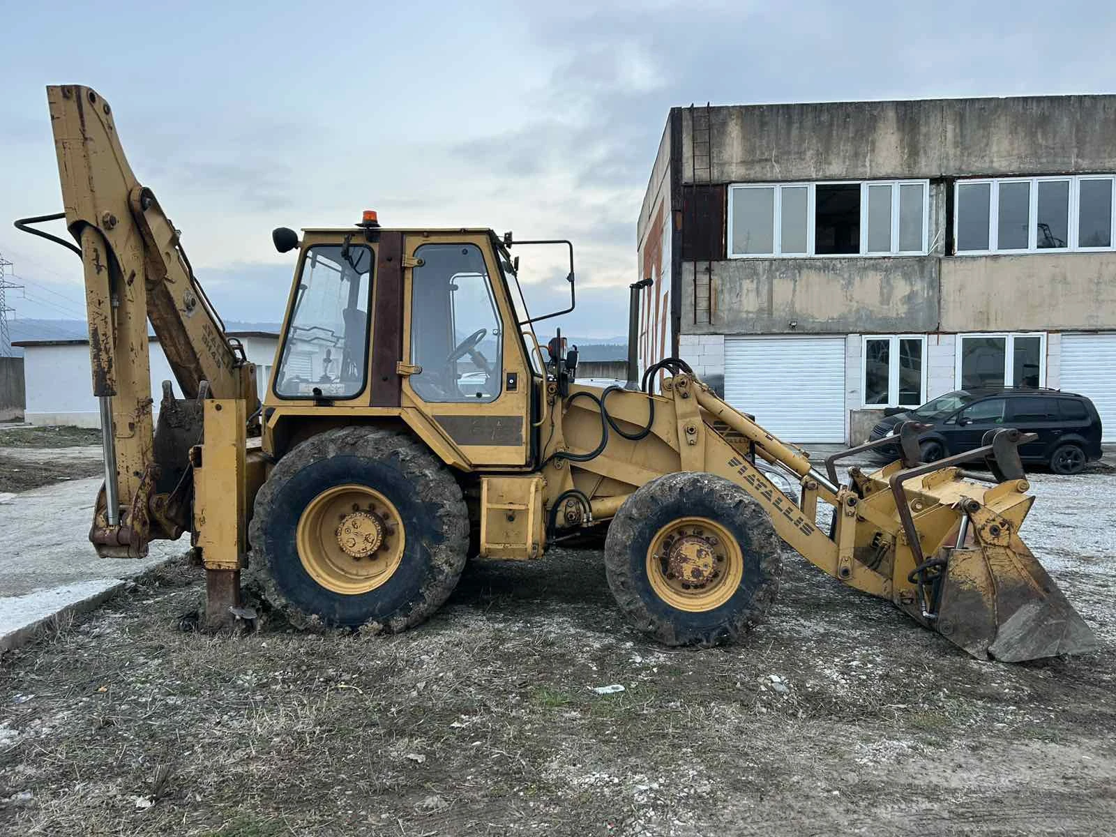 Багер FIAT Hitachi FB7B, снимка 4 - Индустриална техника - 55164633