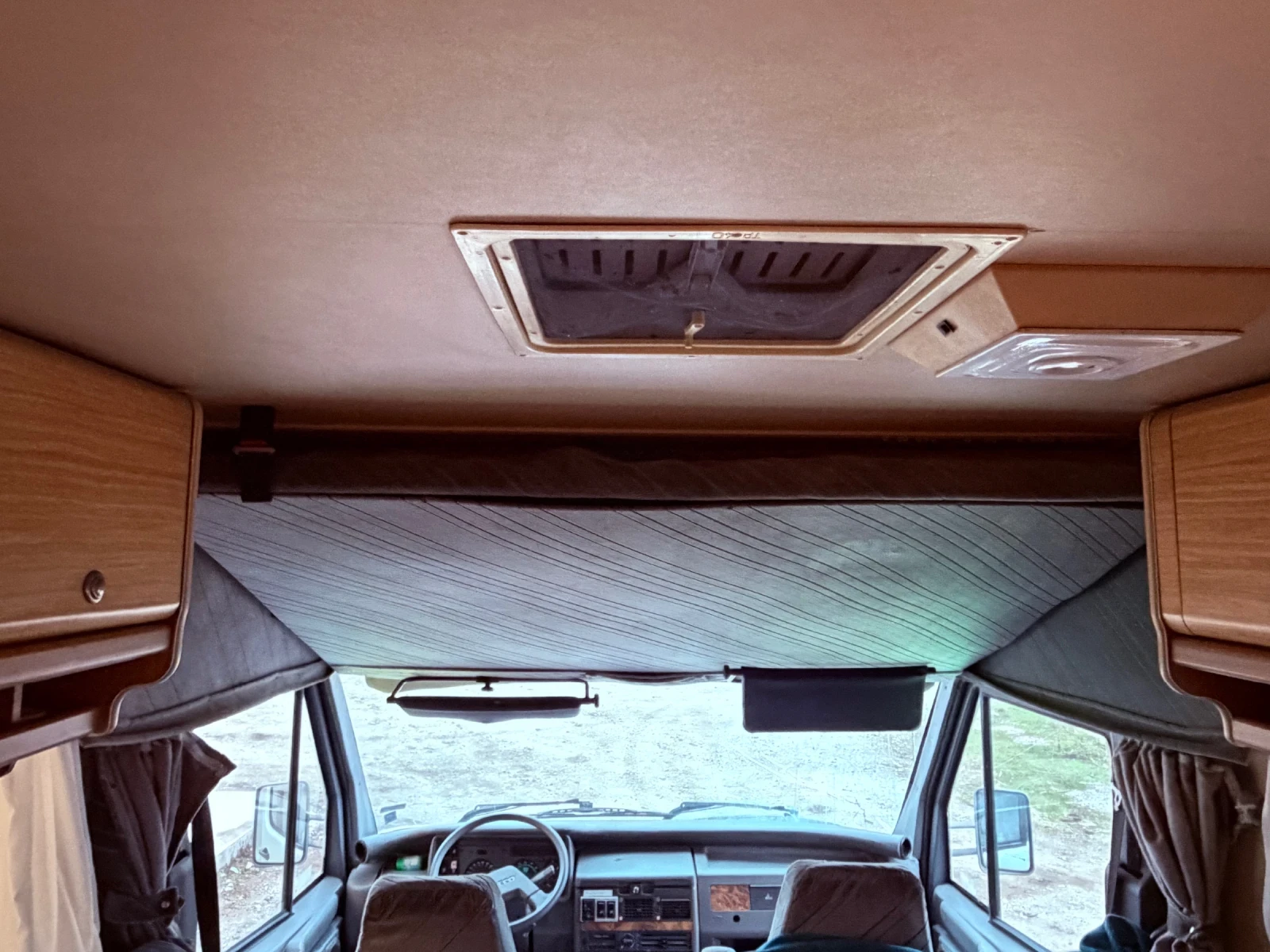 Кемпер Laika Iveco Deily, снимка 9 - Каравани и кемпери - 53753943