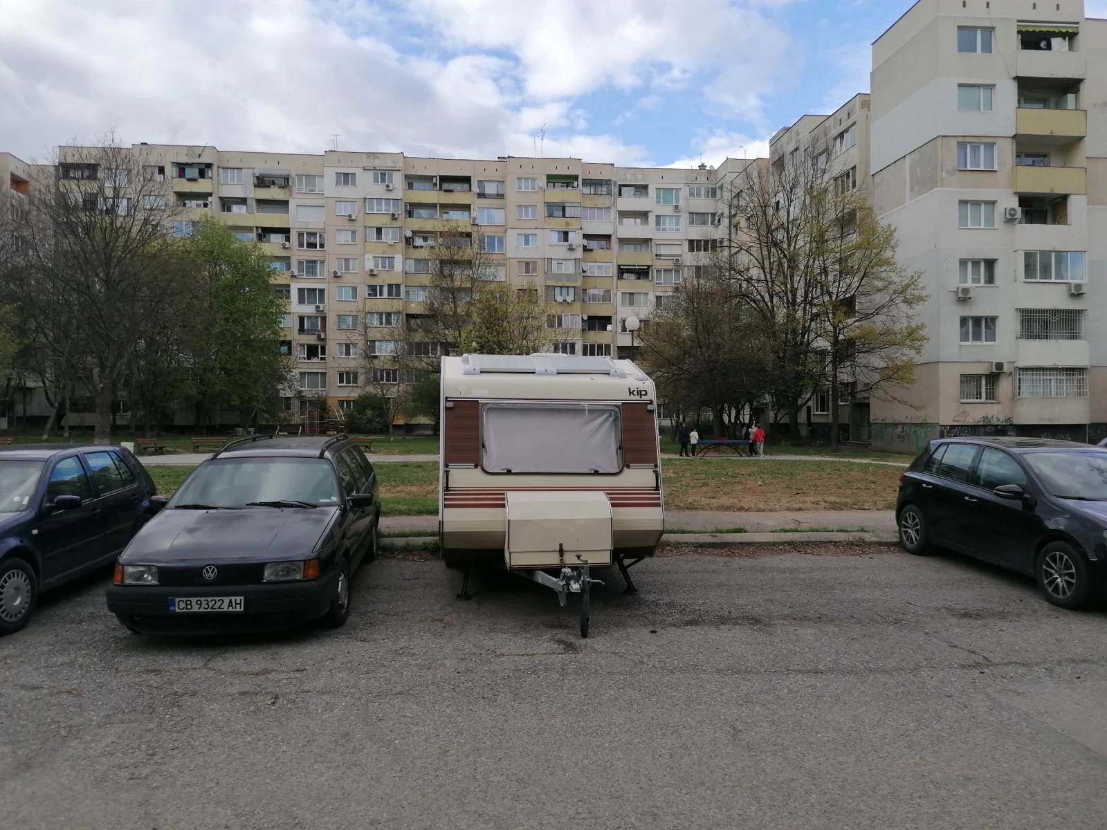 Каравана KIP KIP DELUX KL390, снимка 5 - Каравани и кемпери - 54488844