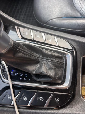 Hyundai Ioniq Premium phev, снимка 6