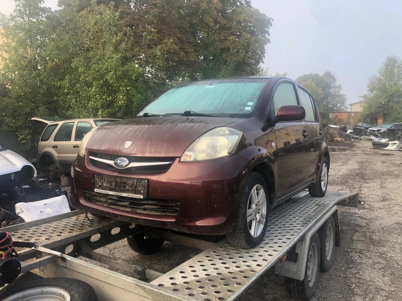 Subaru Justy 1.0 i, снимка 2 - Автомобили и джипове - 47512976