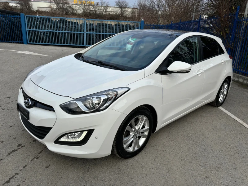 Hyundai I30 1.6i SWISS, снимка 1 - Автомобили и джипове - 48118041