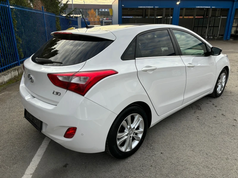 Hyundai I30 1.6i SWISS, снимка 2 - Автомобили и джипове - 48118041