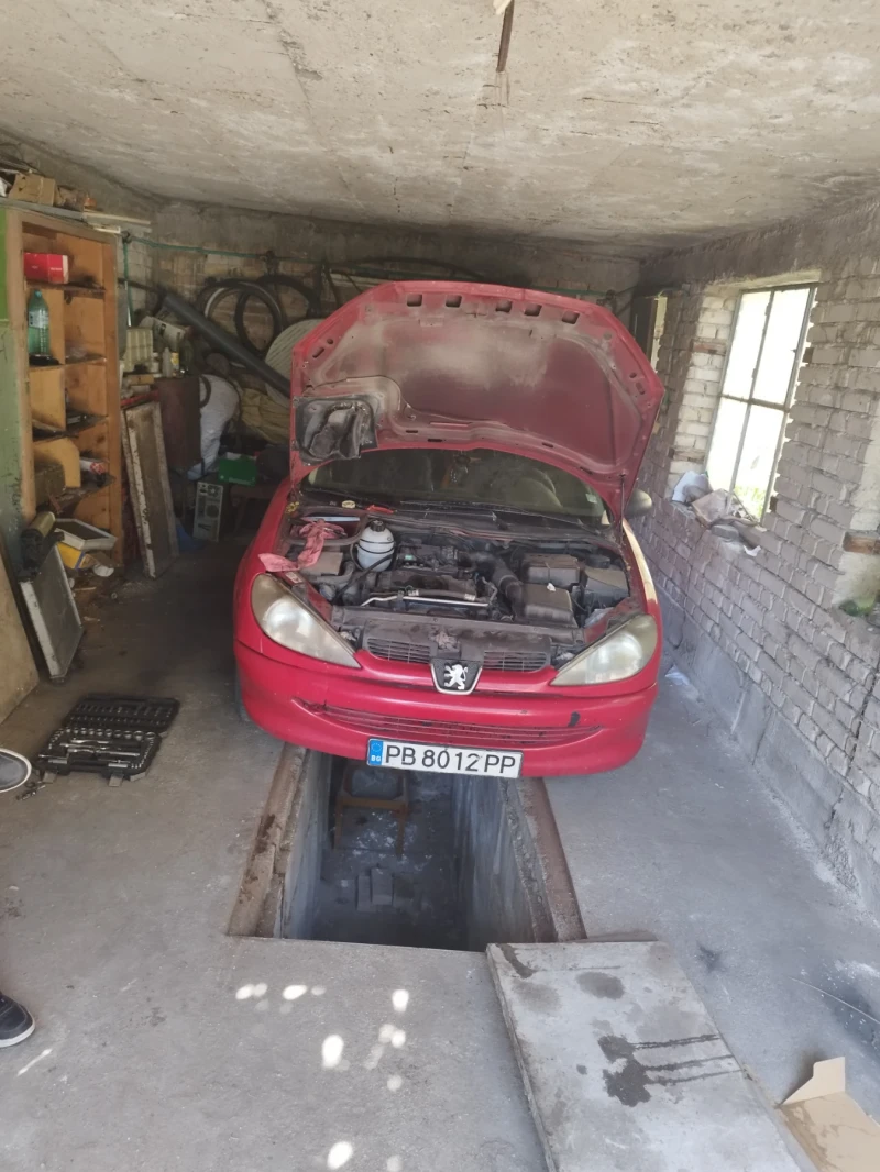 Peugeot 206 ГАЗ-БЕНЗИН, снимка 7 - Автомобили и джипове - 48397641