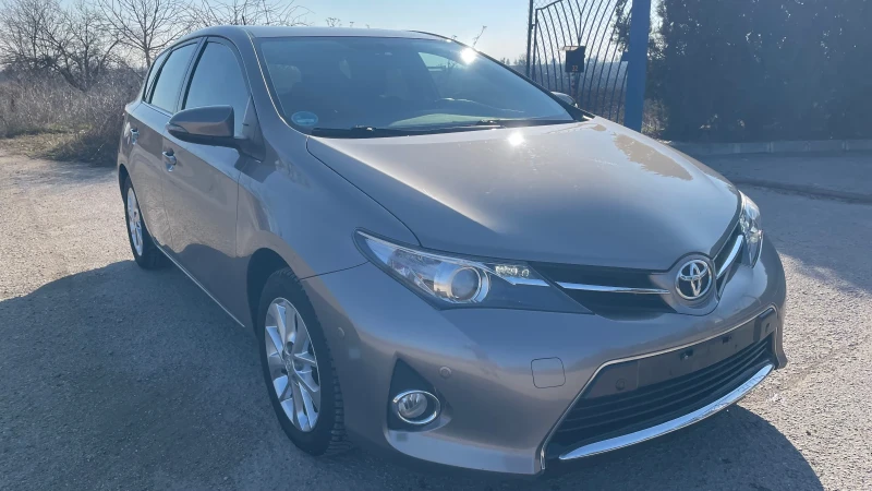 Toyota Auris 1.6i \85 357 km.\ОЧАКВАН ВНОС \ЕДИН СОБСТВЕНИК\, снимка 1 - Автомобили и джипове - 48706803