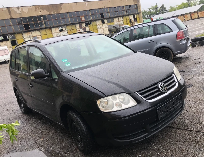 VW Touran 1.6 FSI