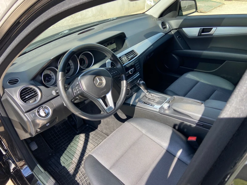 Mercedes-Benz C 220 CDI, снимка 5 - Автомобили и джипове - 52997130