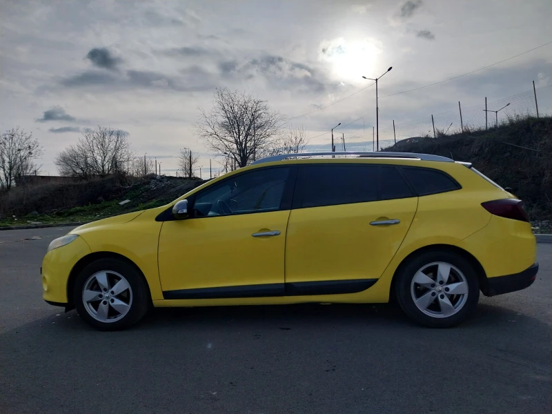 Renault Megane 1.5dci, снимка 4 - Автомобили и джипове - 51933174