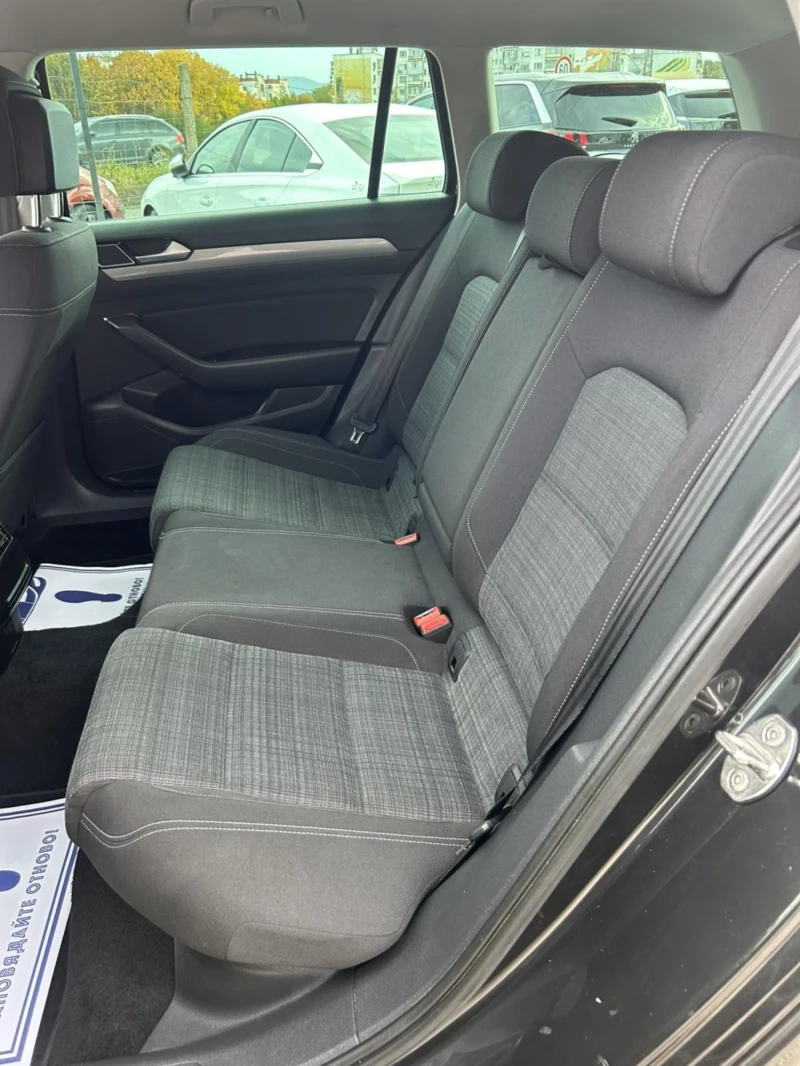 VW Passat 2.0 TDI 150 * DSG * ACC * NAVI * FULL LED * EURO 6, снимка 13 - Автомобили и джипове - 52113805