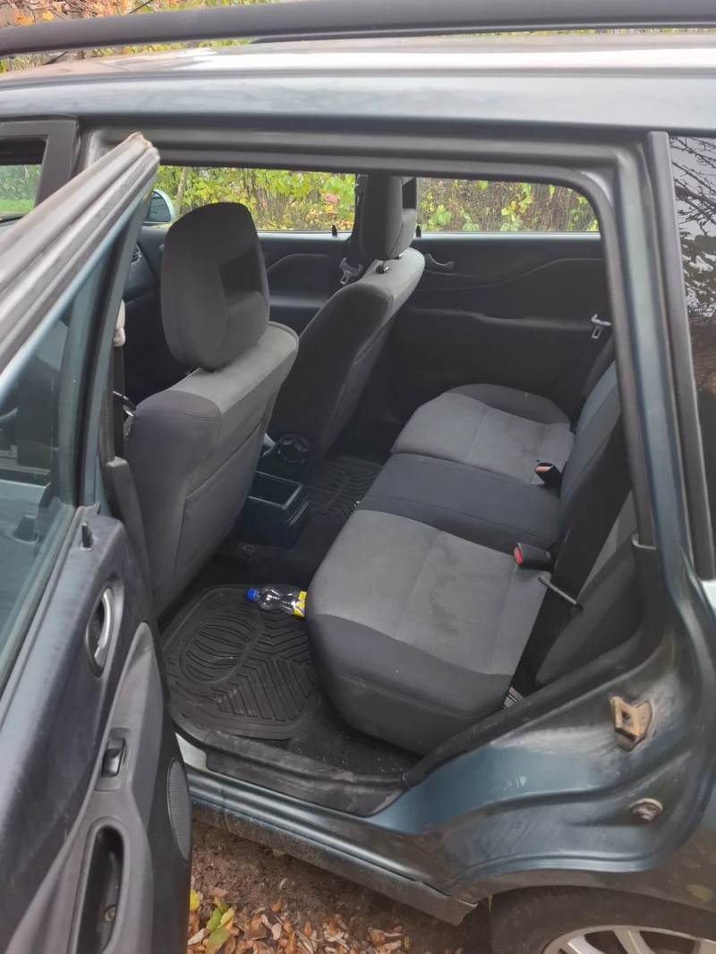 Mitsubishi Space star, снимка 5 - Автомобили и джипове - 52481624