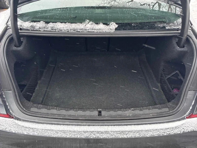 BMW 330 * 330i xDrive * CARFAX * ЦЕНА ДО БГ, снимка 14 - Автомобили и джипове - 52859879