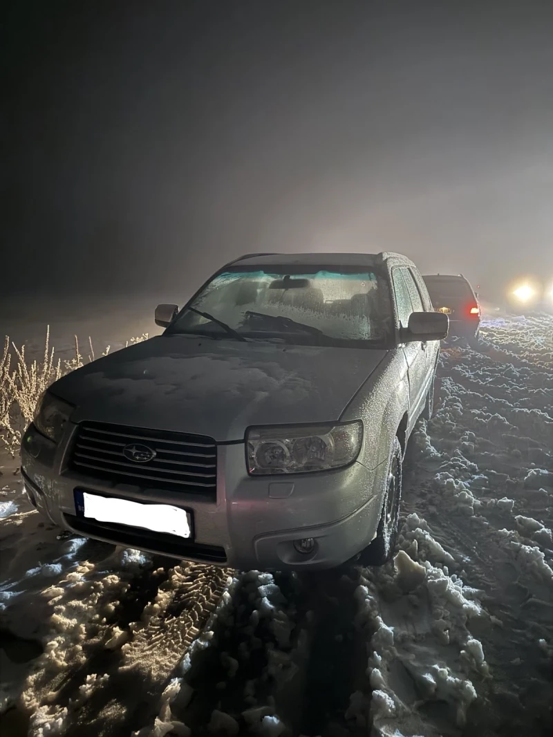 Subaru Forester 2.0 X, снимка 13 - Автомобили и джипове - 52891978