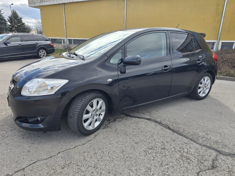 Toyota Auris 1.6i, 124к.с ГАЗ/БЕНЗИН, снимка 2 - Автомобили и джипове - 53406317