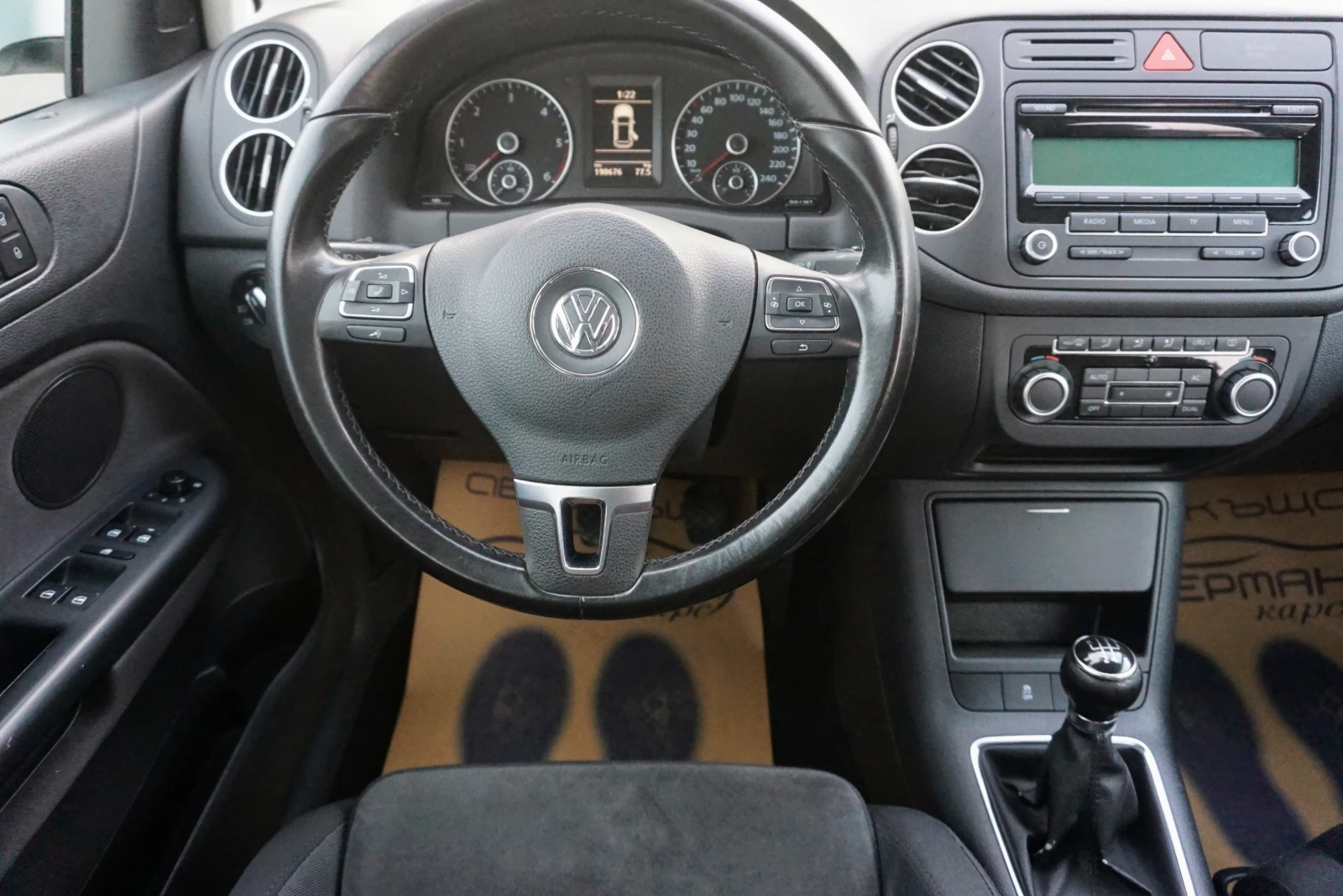 VW Golf Plus 1.6TDI HIGHLINE - изображение 6