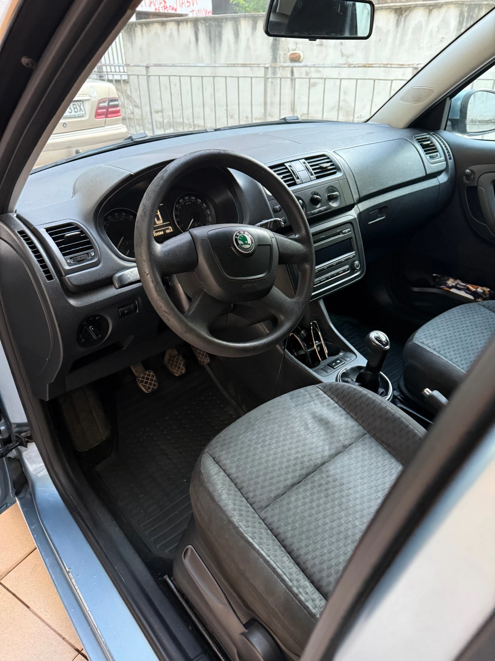 Skoda Fabia  - изображение 7