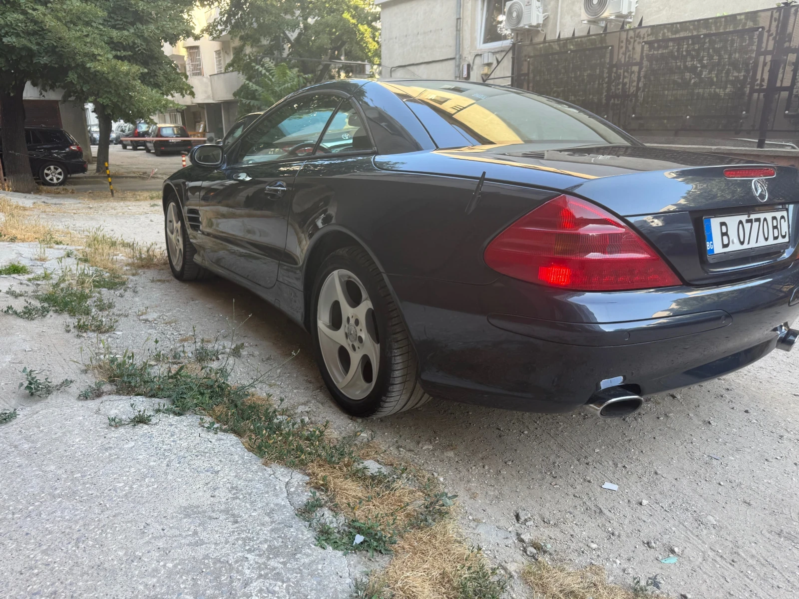 Mercedes-Benz SL 500  - изображение 4