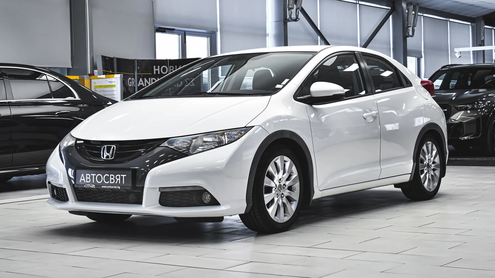 Honda Civic 1.8 i-VTEC - изображение 4