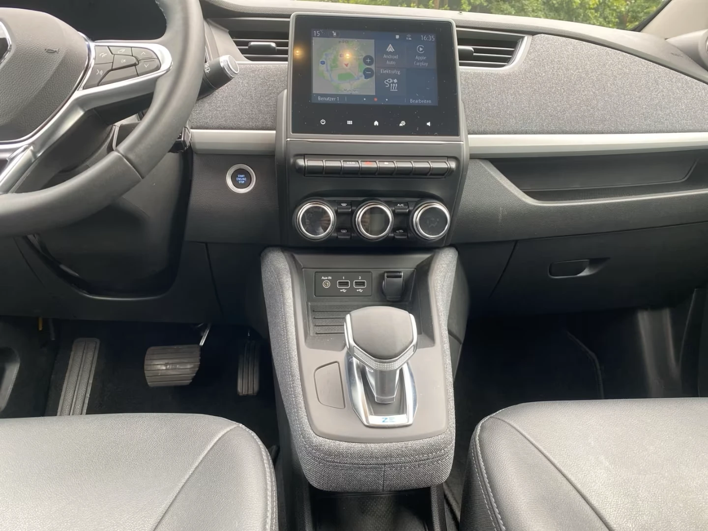 Renault Zoe 52kWh_Камера_Пред/Зад.пактр_SoH 97%_Безж.зар - изображение 6