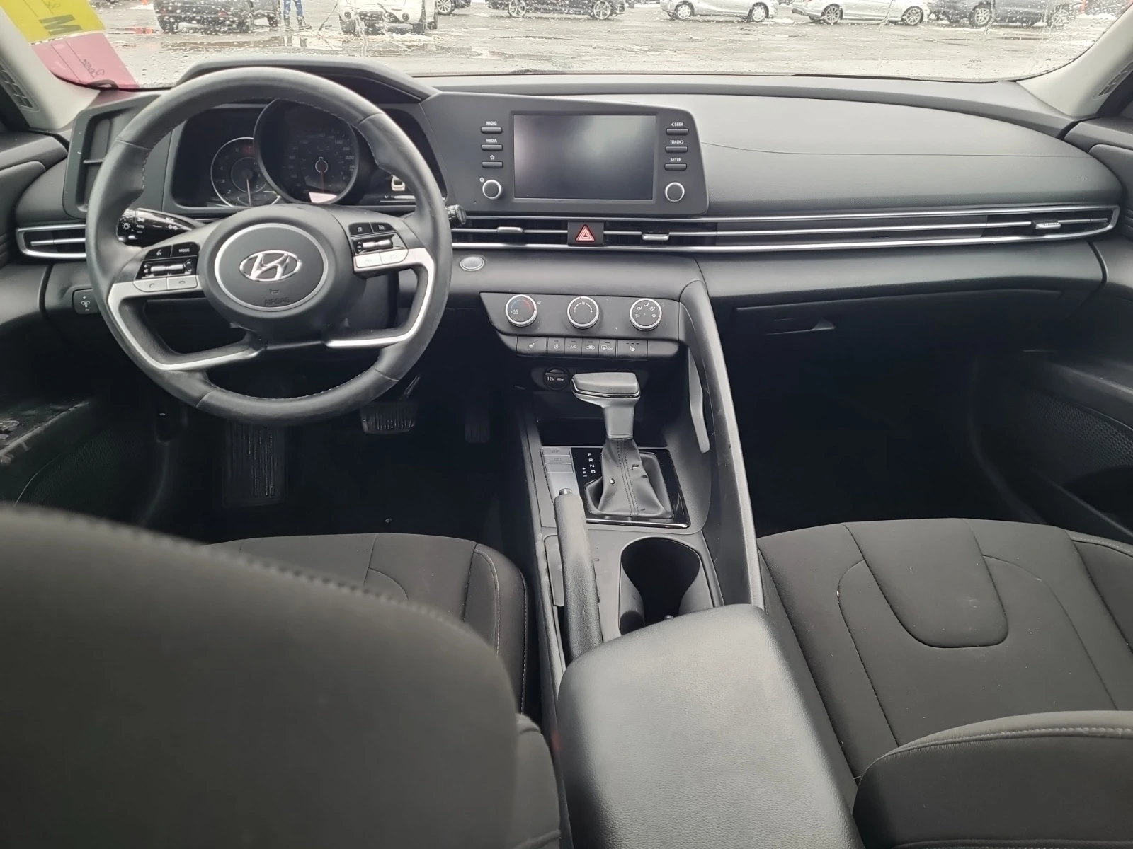 Hyundai Elantra * CARFAX * БЕЗ ПЪРВОНАЧАЛНА ВНОСКА - изображение 6