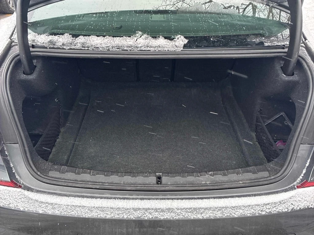 BMW 330 * 330i xDrive * CARFAX * ���� �� �� | Mobile.bg � ����������� 14