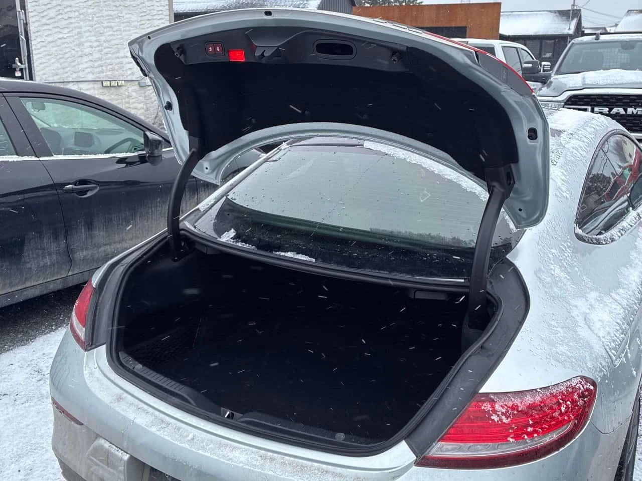 Mercedes-Benz C 43 AMG  * CARFAX * Burmester * Панорама * , снимка 14 - Автомобили и джипове - 53880868