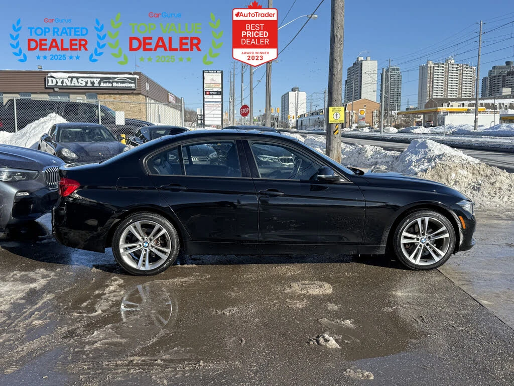 BMW 330 xDrive* AWD* АвтоКредит* (ЦЕНА ДО БГ), снимка 3 - Автомобили и джипове - 53925578