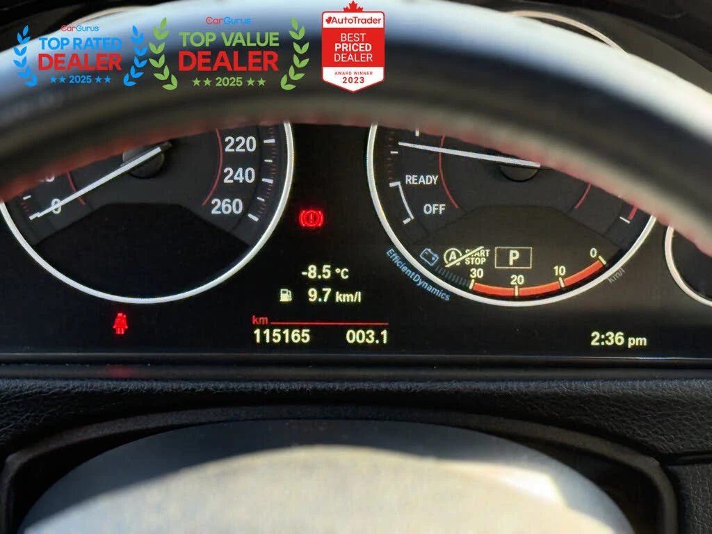 BMW 330 xDrive* AWD* АвтоКредит* (ЦЕНА ДО БГ), снимка 11 - Автомобили и джипове - 53925578