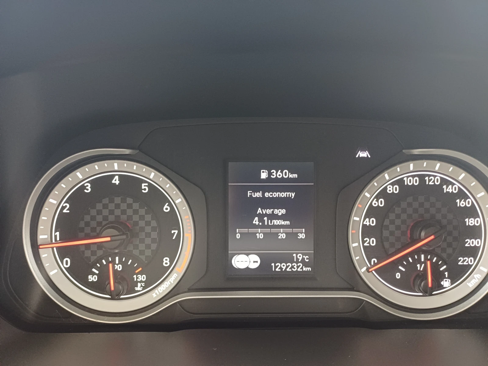 Hyundai I20, снимка 7 - Автомобили и джипове - 54243042