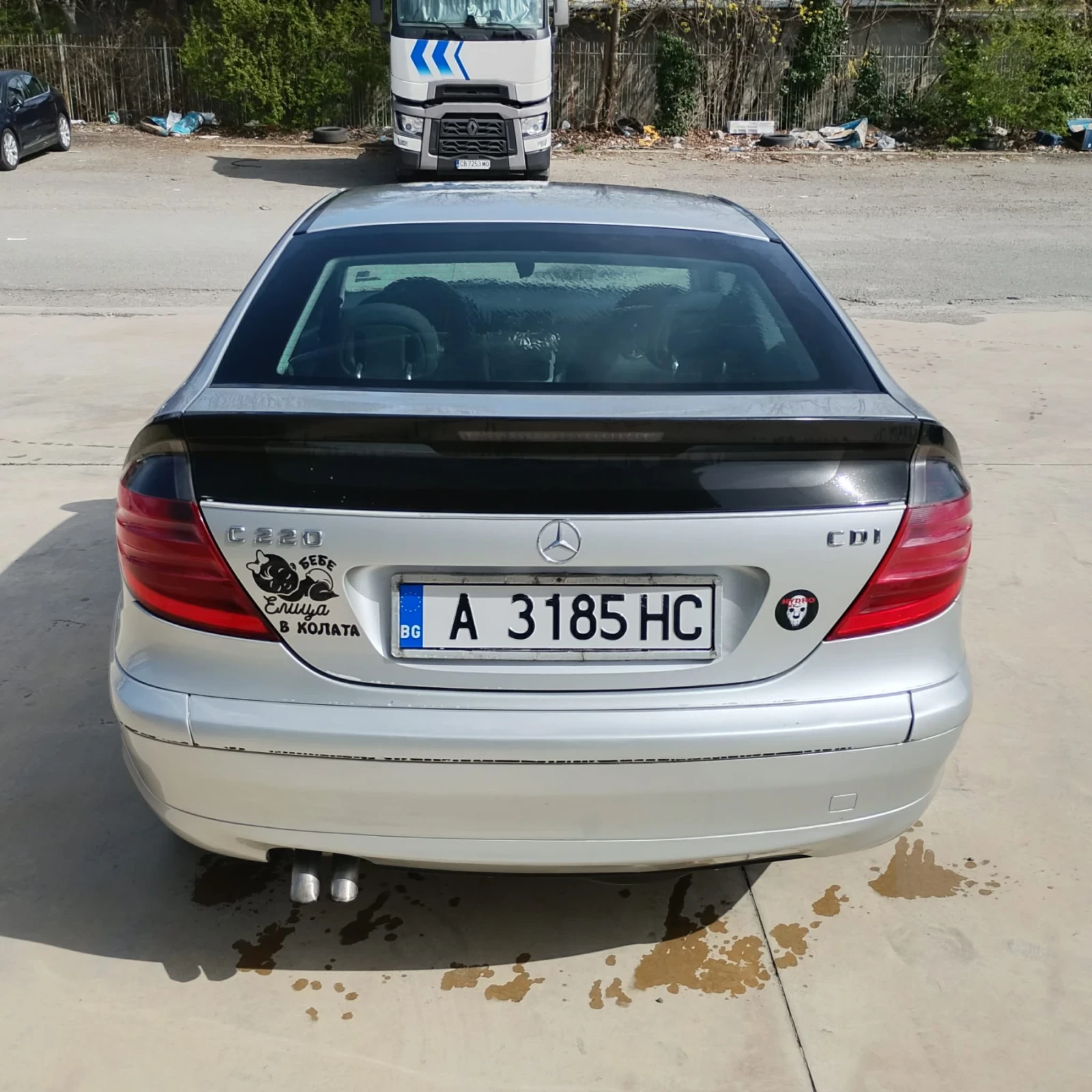 Mercedes-Benz C 220, снимка 3 - Автомобили и джипове - 54247097