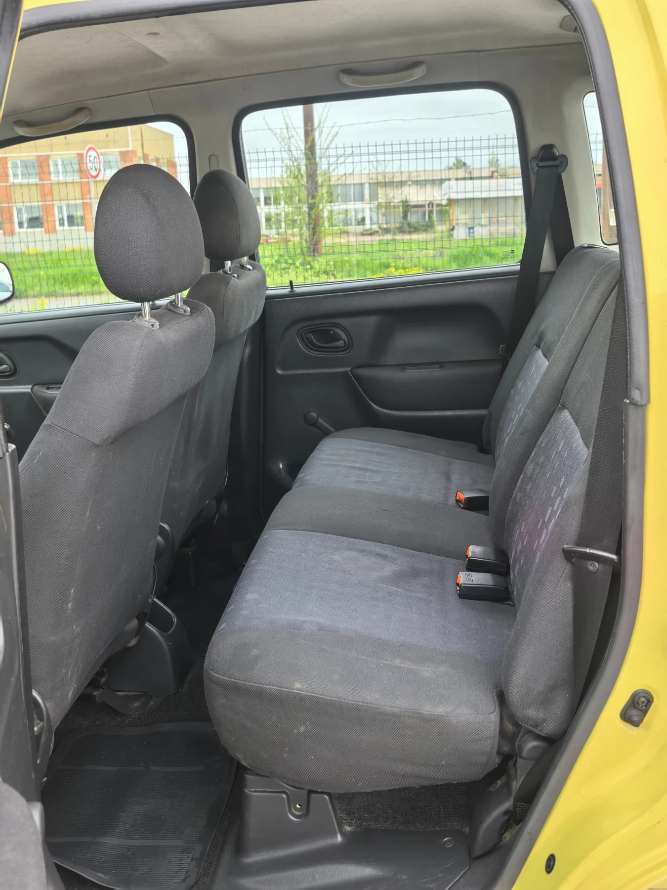 Opel Agila Бензин/Газ, снимка 9 - Автомобили и джипове - 54398110
