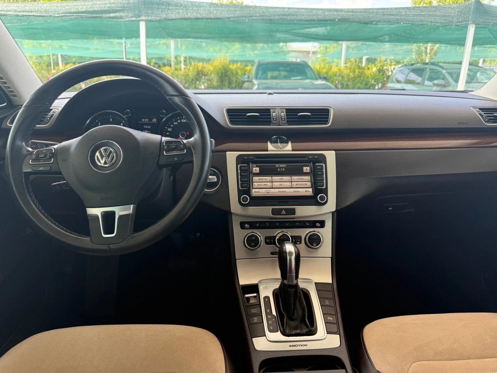 VW Passat 2.0TDI 4x4 Швейцария Highline, снимка 13 - Автомобили и джипове - 54665496