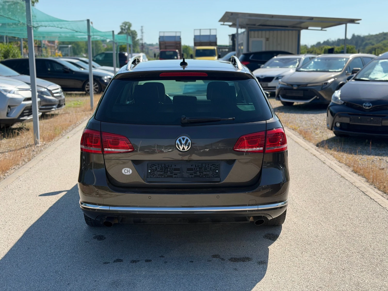 VW Passat 2.0TDI 4x4 Швейцария Highline, снимка 6 - Автомобили и джипове - 54665496