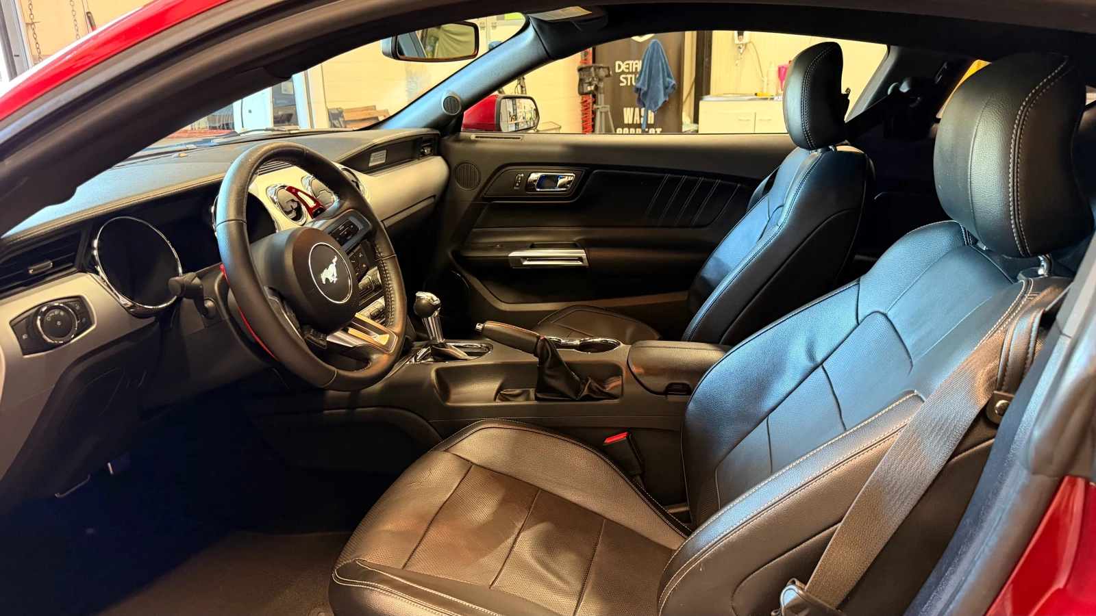 Ford Mustang, снимка 7 - Автомобили и джипове - 54721210