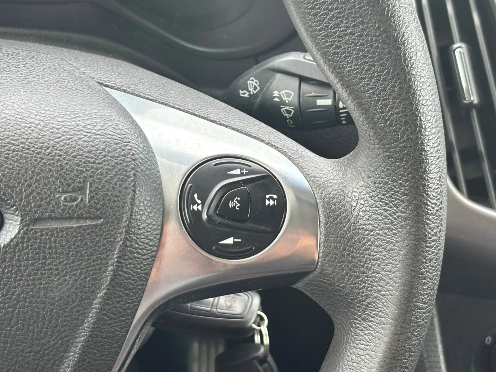 Ford Connect 1.6D/ПАРКТРОНИК, снимка 8 - Автомобили и джипове - 54747943
