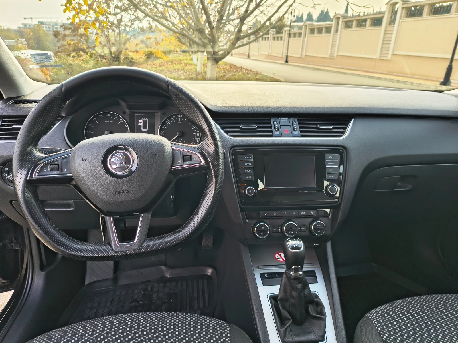 Skoda Octavia, снимка 8 - Автомобили и джипове - 54811741